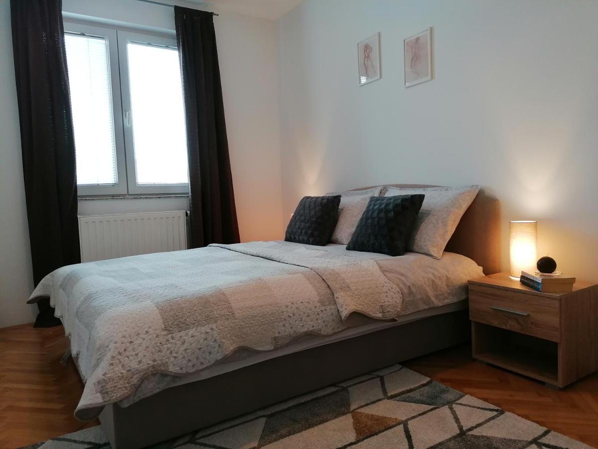 Apartment Igor Lukavica Eksteriør billede